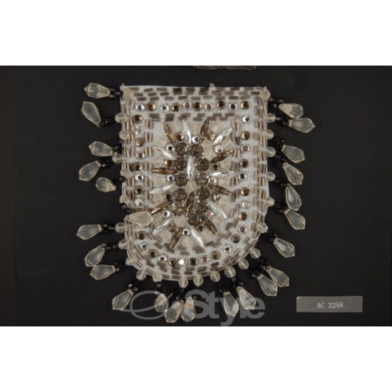 AC 2258 13.5x12.3cm